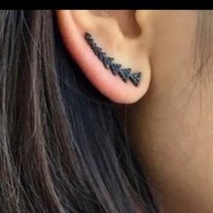 Stella & Dot Black Ear Climbers